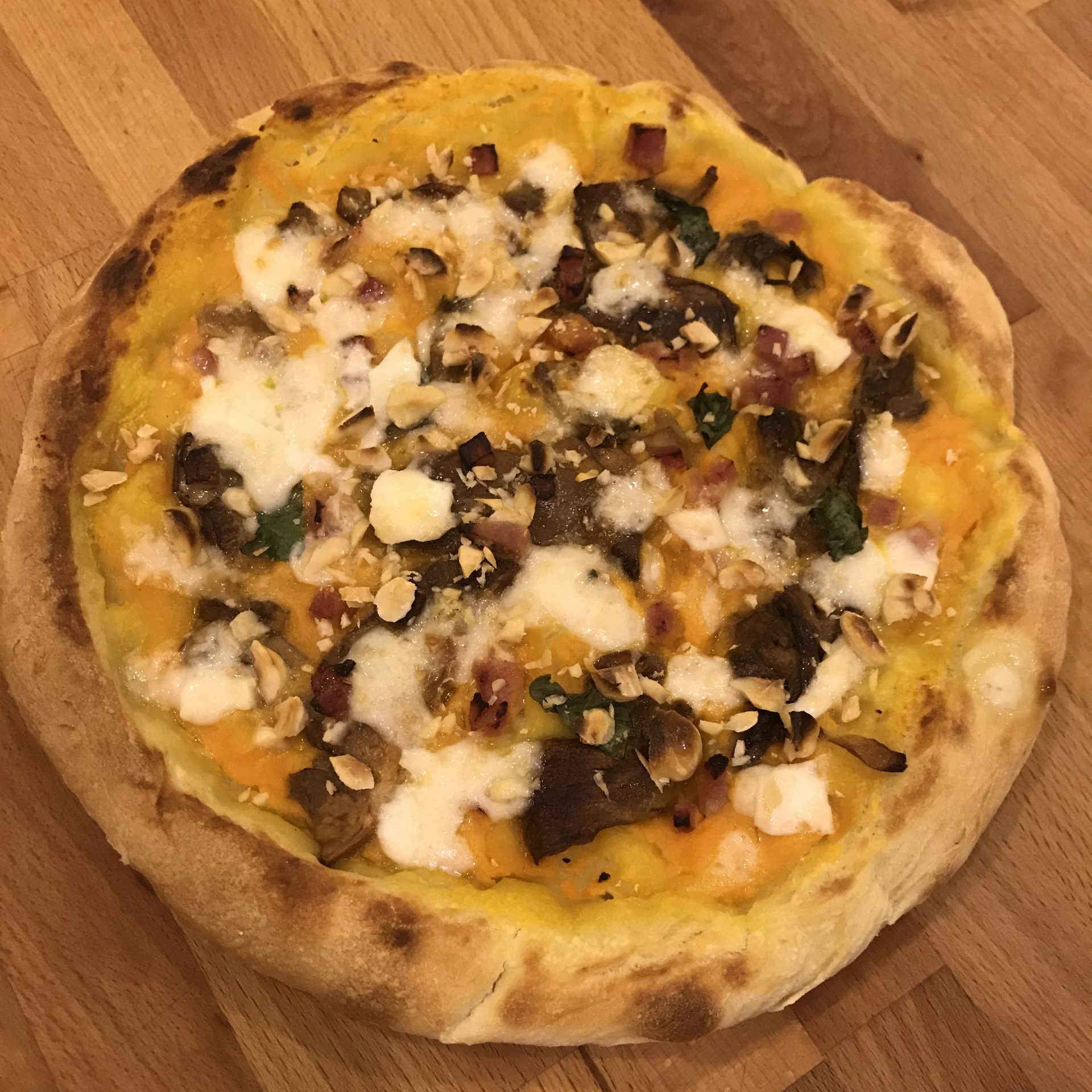 Pizza zucca e porcini